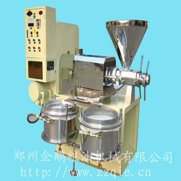 小型榨油機(jī)有“錢(qián)”途(圖1)